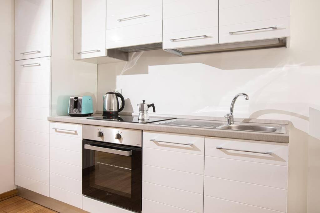 Unforgettable Split Level Jacuzzi Suite Navona - Top Collection 로마 외부 사진